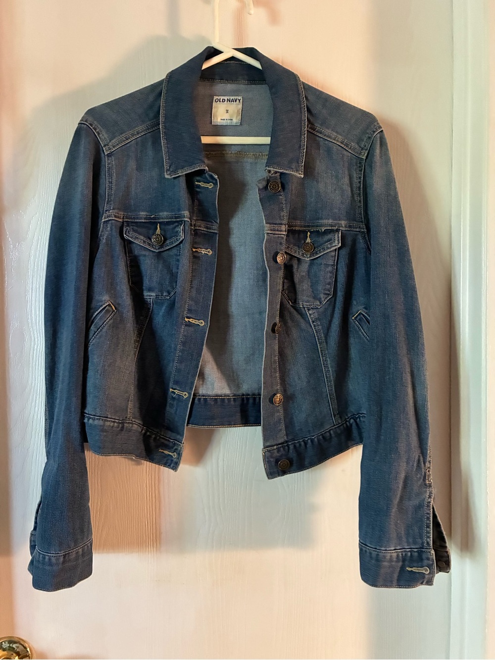 Old Navy Women's Medium Blue Denim Jacket with Button Front